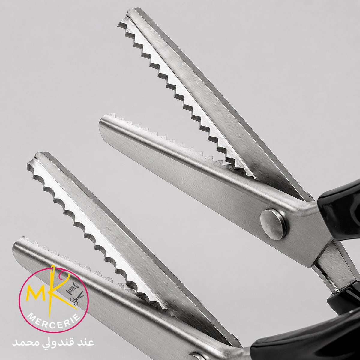 ✨ مقص زيج زاج ✨
✂️🔷